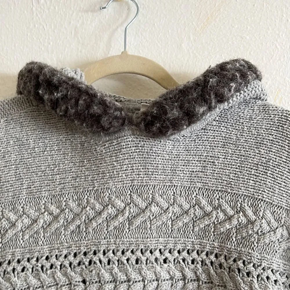 Gap Kids Gray Sweater Poncho With Faux Fur Trimmed Hoodie Size XL